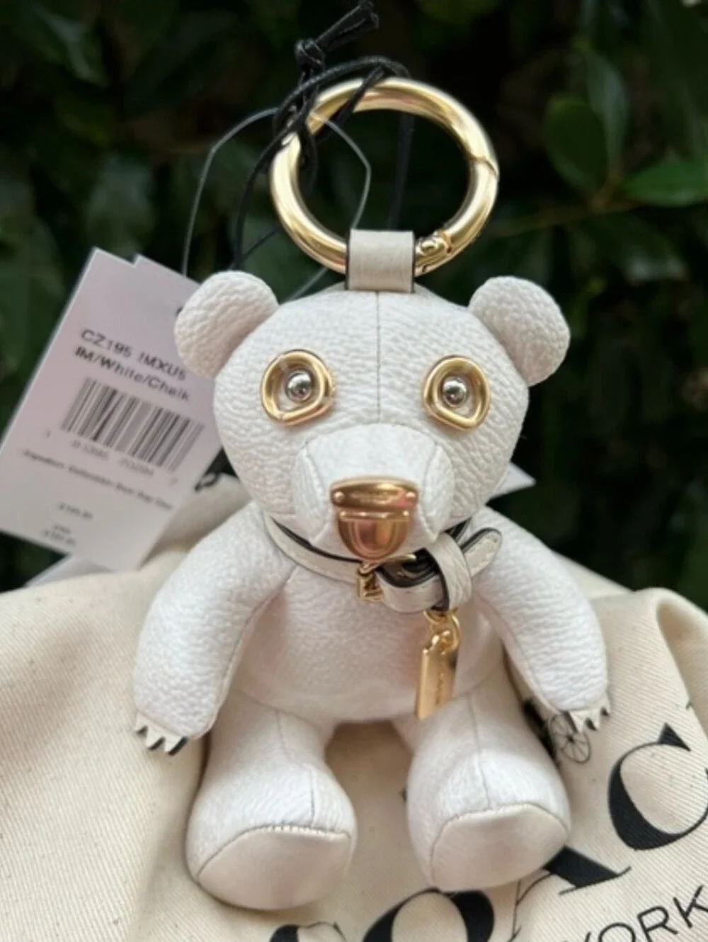 Coach Bear NWT Leather Bag Charm / Keychain Chalk Gold Tone - Picture 5 of 5